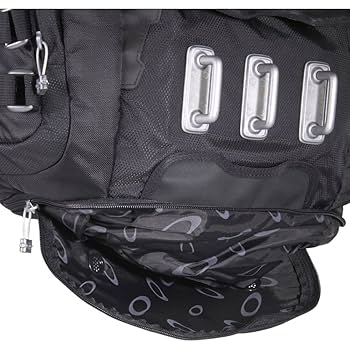 oakley キッチンシンク バッグパック Amazon.co.jp: Oakley(オークリー) キッチンシンクバックパック